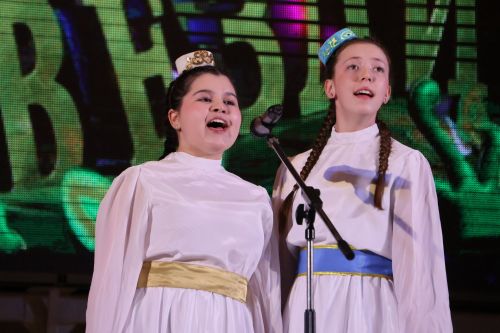 «Йолдызлык-2026»: Актаныш районы мәктәп укучыларының гала-концертыннан безнең репортаж
