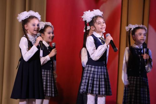 «Йолдызлык-2026»: Актаныш районы мәктәп укучыларының гала-концертыннан безнең репортаж
