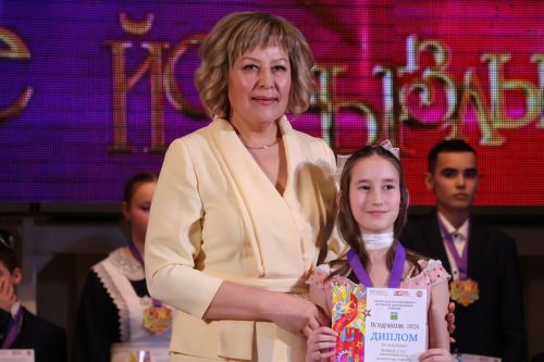 «Йолдызлык-2026»: Актаныш районы мәктәп укучыларының гала-концертыннан безнең репортаж