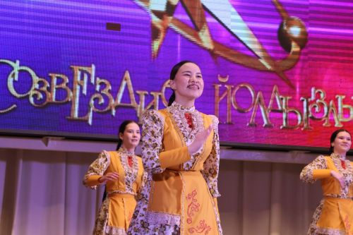 «Йолдызлык-2026»: Актаныш районы мәктәп укучыларының гала-концертыннан безнең репортаж