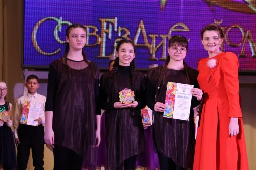«Йолдызлык-2026»: Актаныш районы мәктәп укучыларының гала-концертыннан безнең репортаж