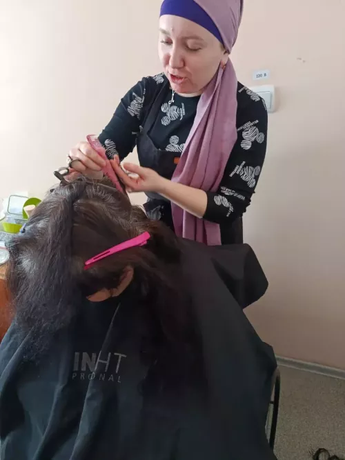 Эшмәкәр Ализа Хурамшина яшьләрне өлкән буынга ярдәм итүгә өнди