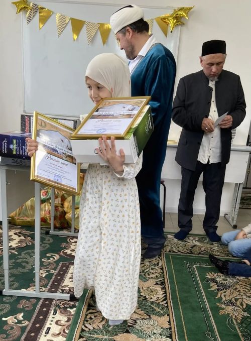 Актанышның Чуракай авылында намаз уку бәйгесе