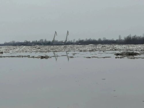 Агыйделдә боз китте: язның тере сулышы