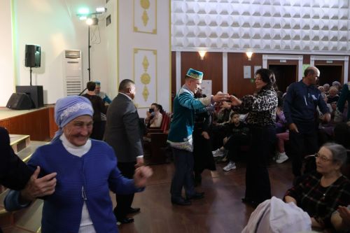 «Агыйдел» дәүләт җыр һәм бию ансамбленең «Җырланмаган әле безнең җыр» концертыннан репортаж