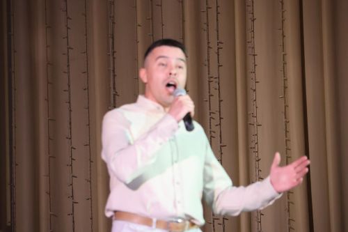 «Агыйдел» дәүләт җыр һәм бию ансамбленең «Җырланмаган әле безнең җыр» концертыннан репортаж