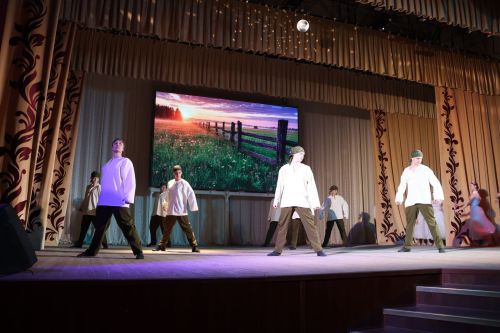 «Агыйдел» дәүләт җыр һәм бию ансамбленең «Җырланмаган әле безнең җыр» концертыннан репортаж