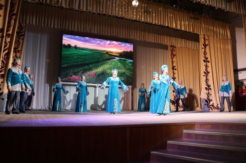«Агыйдел» дәүләт җыр һәм бию ансамбленең «Җырланмаган әле безнең җыр» концертыннан репортаж