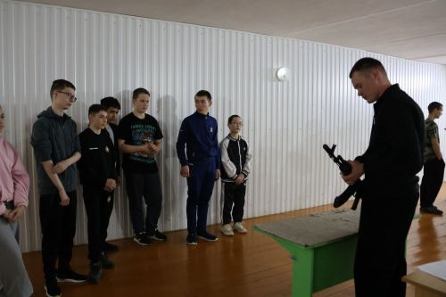 «Аҗаган 2.0» уеннары укучыларны хәрби чакырылышка әзерли