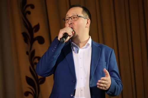 «Агыйдел» дәүләт җыр һәм бию ансамбленең «Җырланмаган әле безнең җыр» концертыннан репортаж