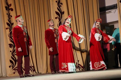 «Агыйдел» дәүләт җыр һәм бию ансамбленең «Җырланмаган әле безнең җыр» концертыннан репортаж