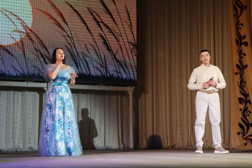 «Агыйдел» дәүләт җыр һәм бию ансамбленең «Җырланмаган әле безнең җыр» концертыннан репортаж