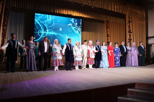 «Агыйдел» дәүләт җыр һәм бию ансамбленең «Җырланмаган әле безнең җыр» концертыннан репортаж