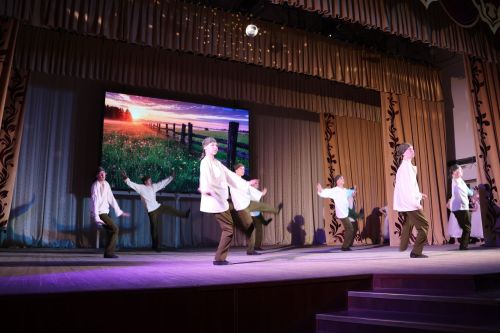 «Агыйдел» дәүләт җыр һәм бию ансамбленең «Җырланмаган әле безнең җыр» концертыннан репортаж