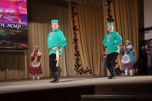 «Агыйдел» дәүләт җыр һәм бию ансамбленең «Җырланмаган әле безнең җыр» концертыннан репортаж