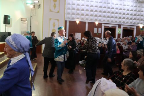 «Агыйдел» дәүләт җыр һәм бию ансамбленең «Җырланмаган әле безнең җыр» концертыннан репортаж