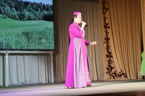 «Агыйдел» дәүләт җыр һәм бию ансамбленең «Җырланмаган әле безнең җыр» концертыннан репортаж