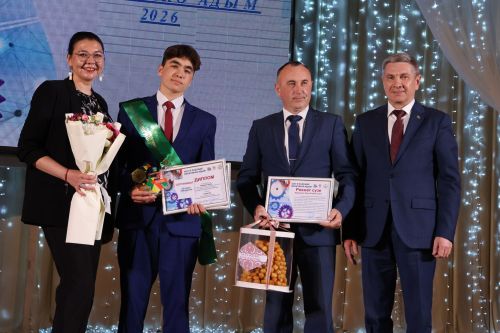 Яшь оста Әмир Фәйдров — «Киләчәккә адым» фестиваленең Гран-при иясе!
