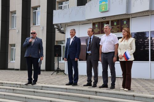 Россия флагы астында – бердәм без: Актанышта бәйрәм велойөреше