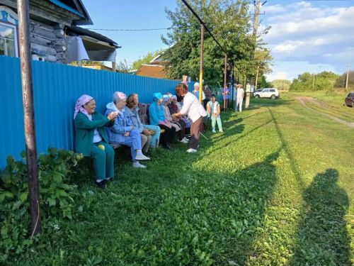 Каенлыкта авылдашлар очрашты