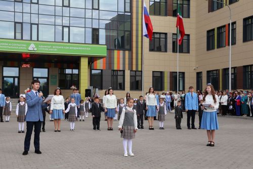 Актаныш гимназиясендә 39 беренче сыйныф укучысы өчен яңа уку елы башланды