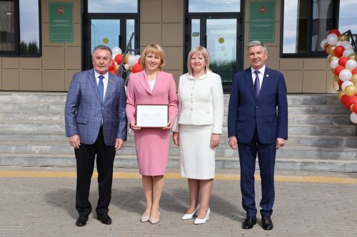 Актаныш гимназиясендә 39 беренче сыйныф укучысы өчен яңа уку елы башланды