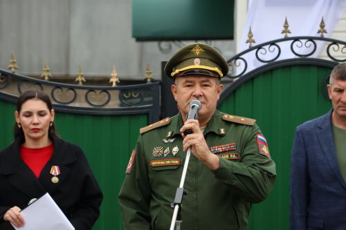 Актанышта махсус хәрби операция батыры Нияз Фәррахов истәлегенә Хәтер тактасы куелды