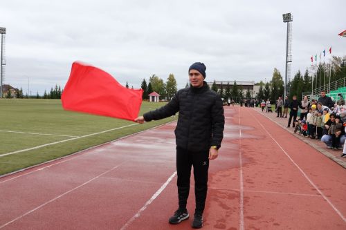 Кечкенә йөгерешчеләр зур стартка чыкты