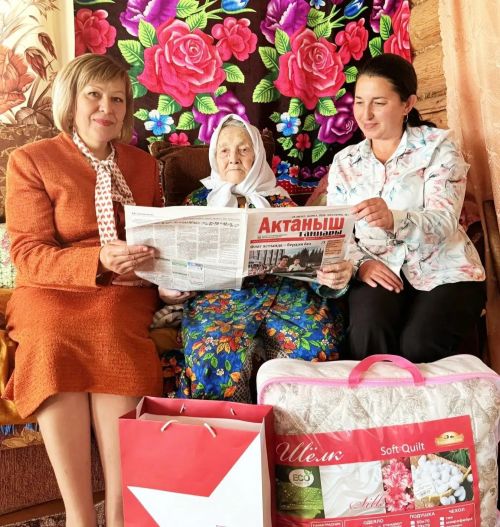 «Актаныш таңнары» — 98 яшьлек Гөлҗәннәт апаның яраткан газетасы