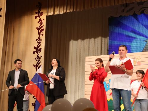 «Шаярыш-ярыш» КВН уенының быелгы җиңүчесе- Пучы командасы