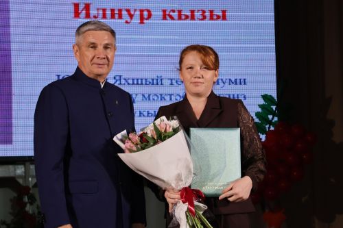Укытучылар көненә багышланган тантанадан фоторепортаж