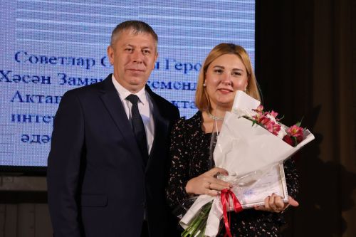 Укытучылар көненә багышланган тантанадан фоторепортаж