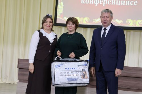 Яңа Әлемдә мәдәният хезмәткәрләре конференциясеннән фоторепортаж