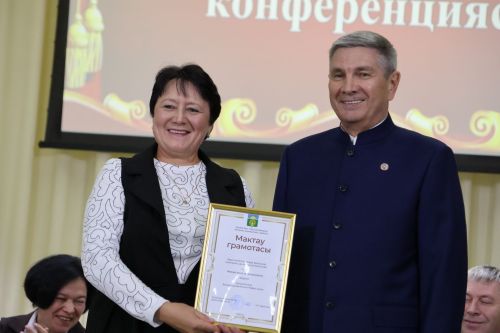 Яңа Әлемдә мәдәният хезмәткәрләре конференциясеннән фоторепортаж