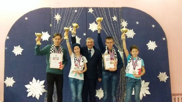 Шахмат буенча Россия чемпионнары