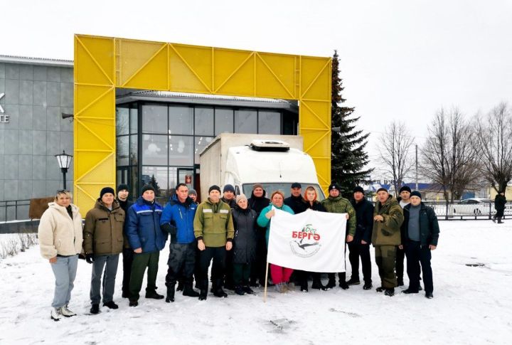 Актаныш халкы СВОга җибәргән гуманитар ярдәм солдатларыбызны җиңүгә рухландырсын!