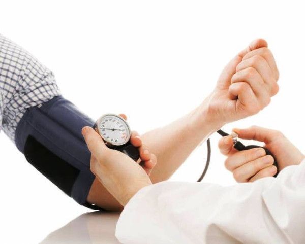 С 12 по 18 мая — Проверь своё давление! Неделя борьбы с гипертонией