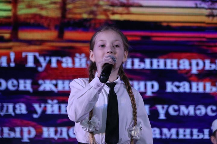 Роберт Сәләхиевне искә алу чарасыннан безнең фотолар