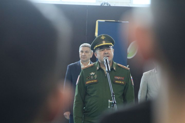 «Допризывник – 2026»: Актанышның «Батыр» спорткомплексында яшьләребез көч сынаша