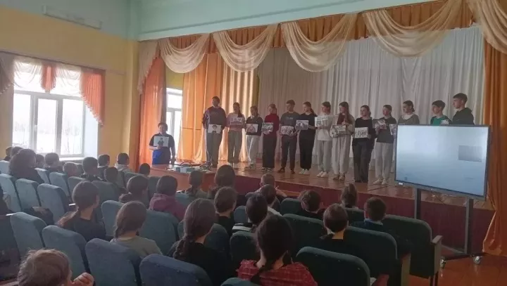 ЮХИДИ хезмәткәрләре язгы каникуллар алдыннан Киров мәктәбе укучылары белән очрашты