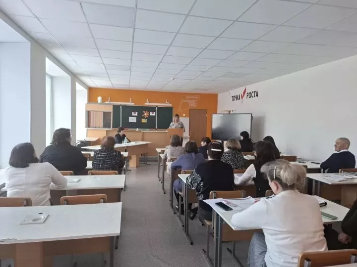 Актаныш укучылары каникулга чыкты, мәктәпләрдә чирек нәтиҗәләре буенча киңәшмәләр бара