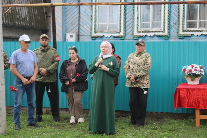 Иртәгә Актаныштан махсус хәрби операция зонасына гуманитар ярдәм юлга кузгала