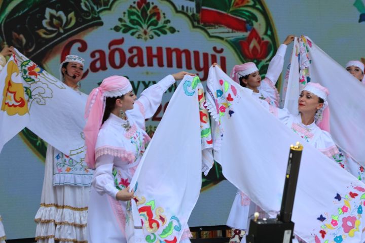 Сабантуй Татарстан белән Абхазияне берләштерде (фотолар)
