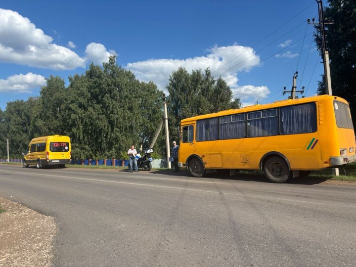В Актанышском районе продолжается профилактическое мероприятие «Автобус»