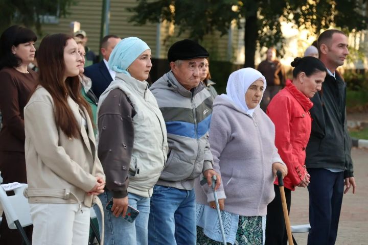 Актанышта фидакарьлек үрнәге күрсәткән райондашларны хөрмәтләделәр