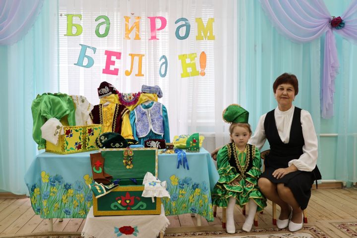 Туган телгә мәхәббәт гаиләдән башлана